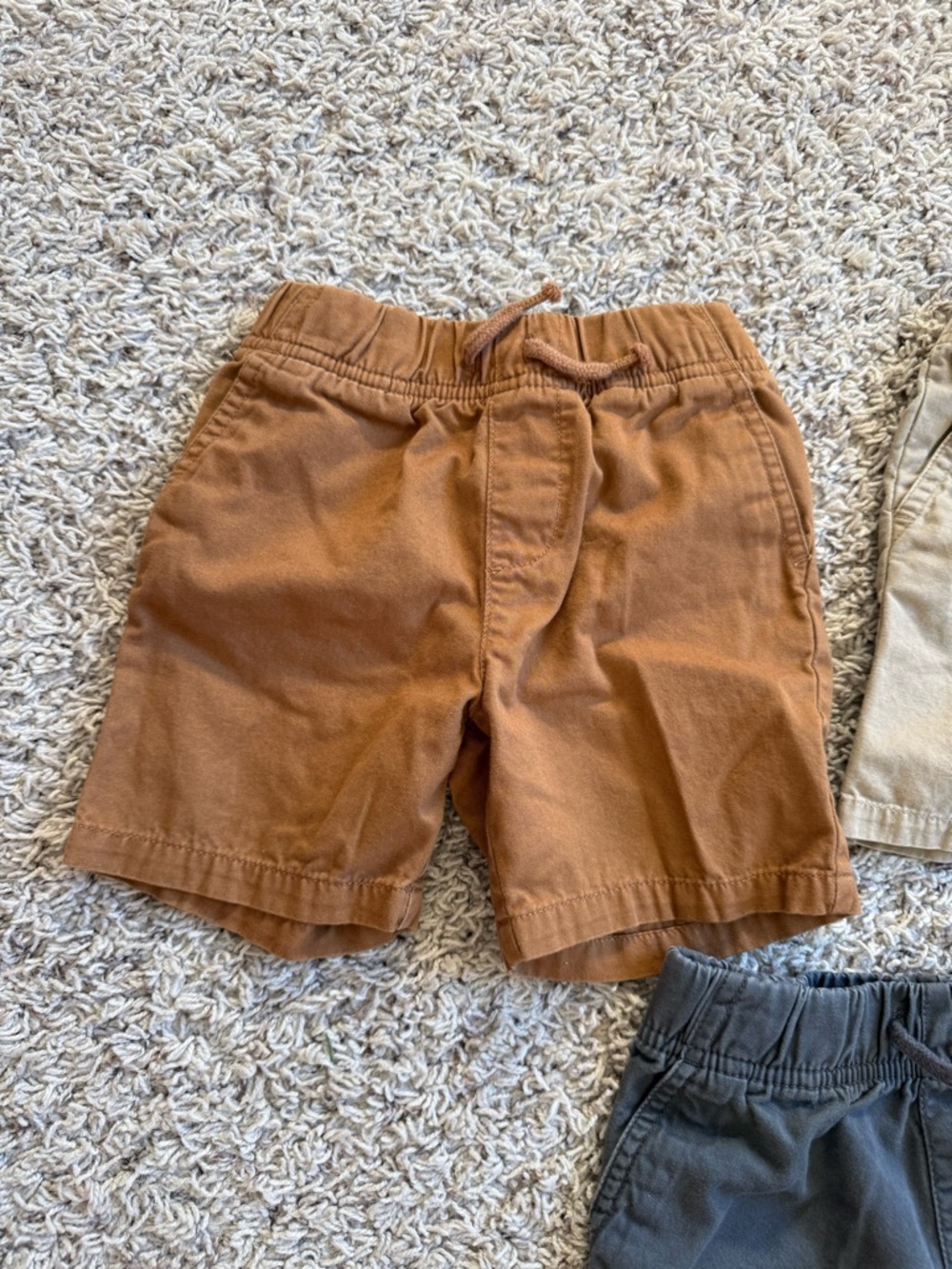 EUC Garanimals Shorts Toddler Boys 2T - Picture 2 of 10